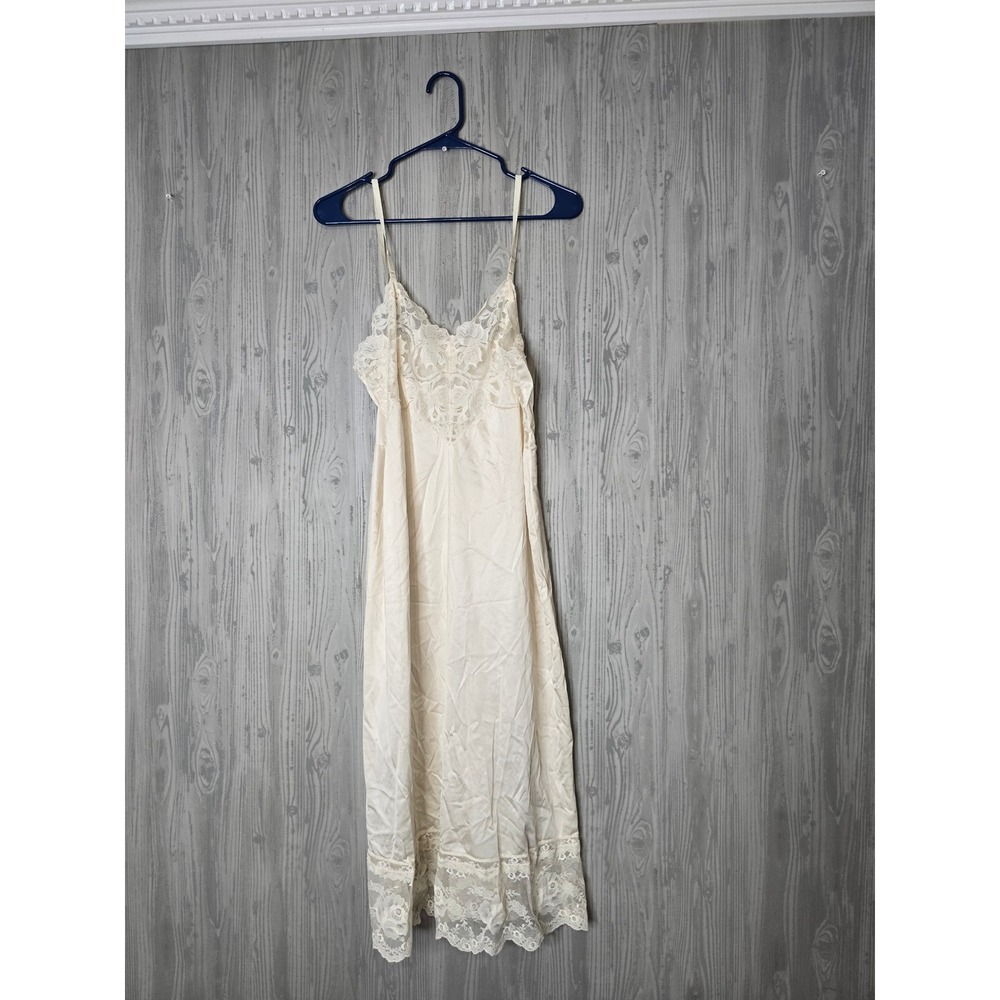 Vintage JCPenney Full Slip 36/14 Ivory Antron III Nylon Lace Trim USA